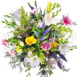 Wald- und Wiesen Blumenstrauß von oben