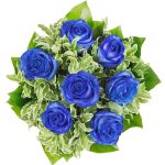 Blauer Rosenstrauß von oben