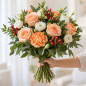 Preview: Eleganter Blumenstrauß mit Hand
