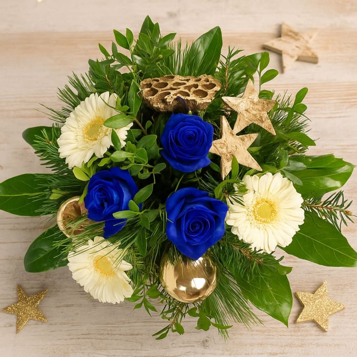 Blumenstrauß Weihnachten blaue Rosen